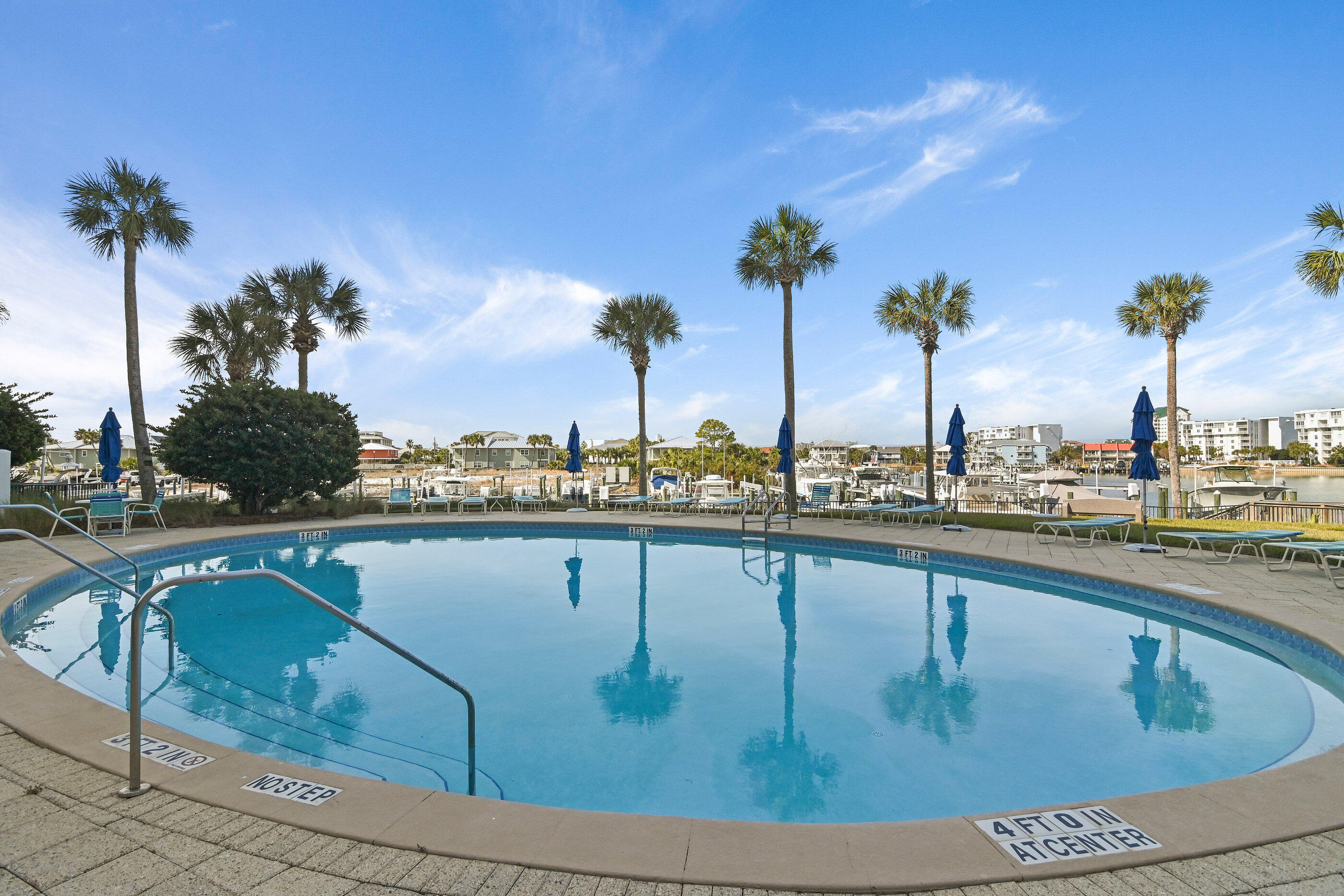 HARBOR LANDING - Residential