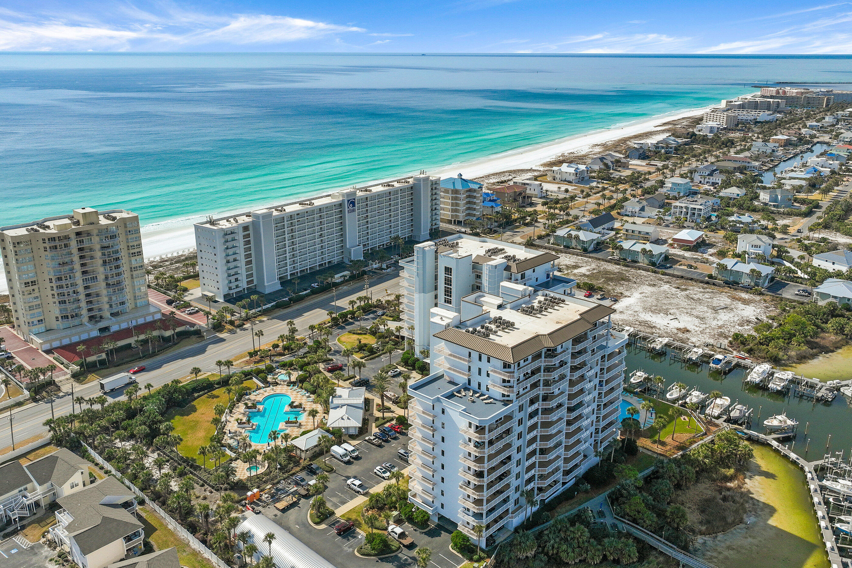 HARBOR LANDING - Residential