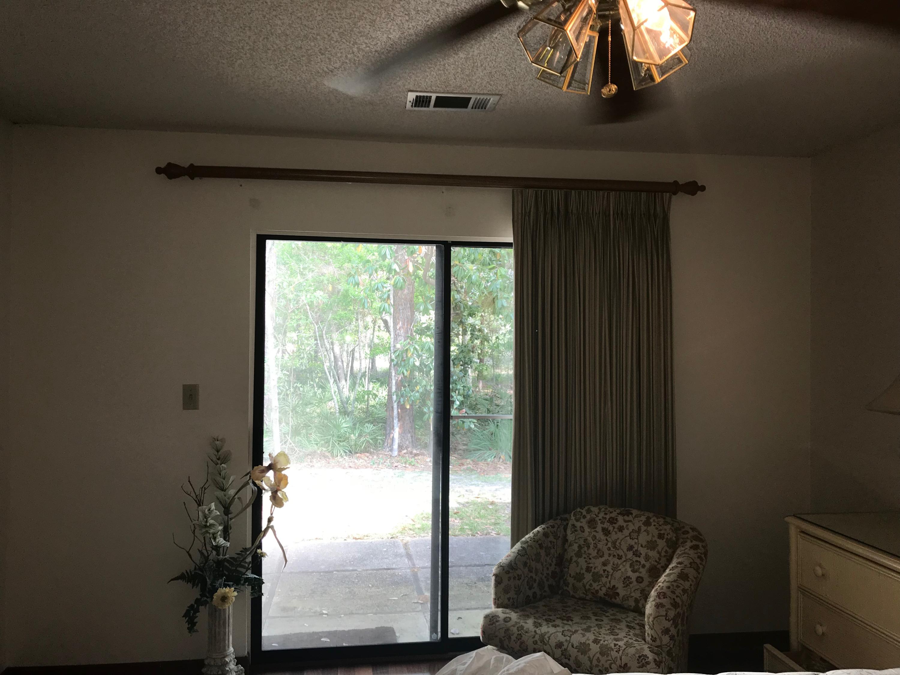 ROYAL OAK VILLAS BLUEWATER BAY - Residential Lease