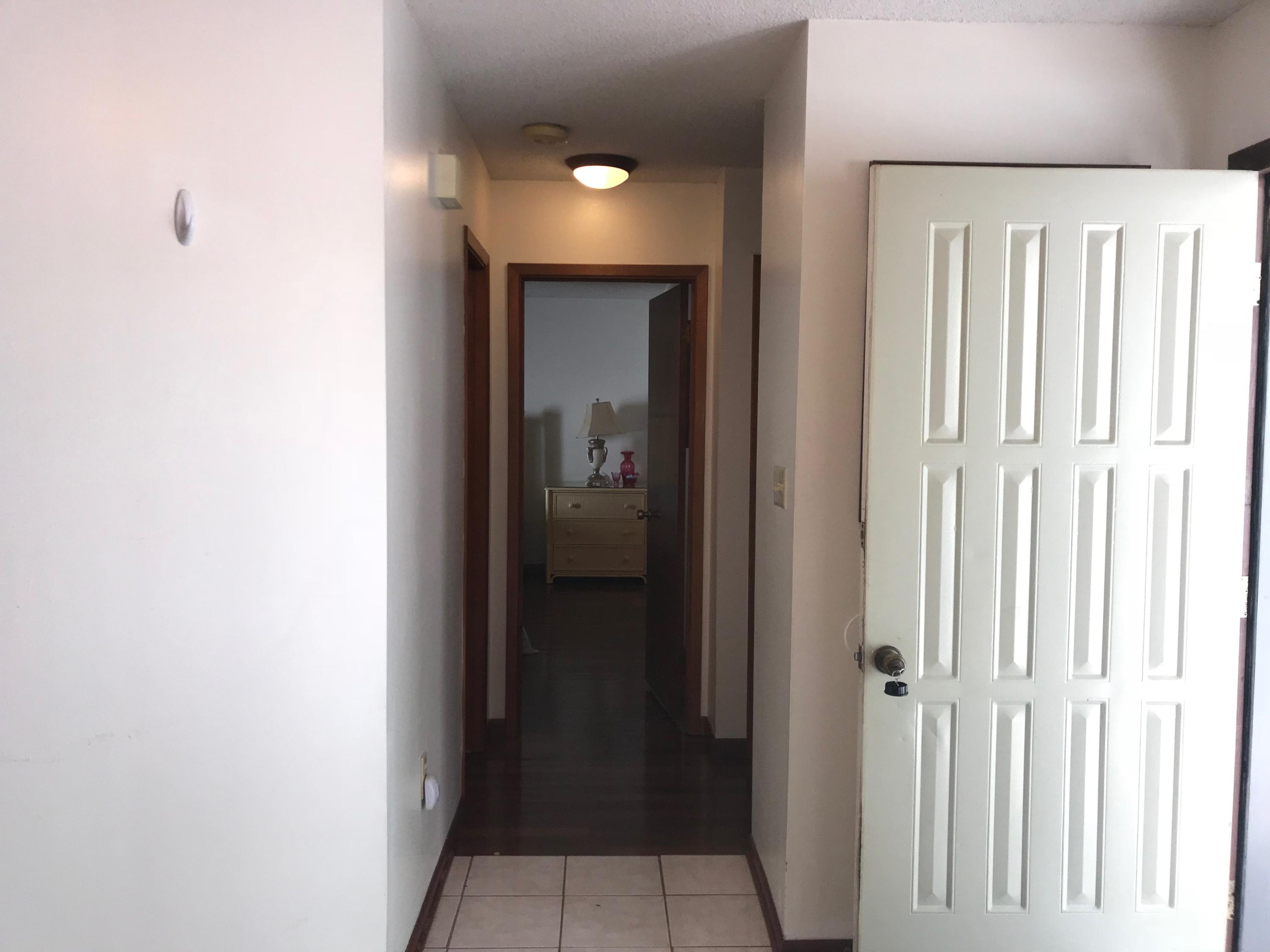 ROYAL OAK VILLAS BLUEWATER BAY - Residential Lease