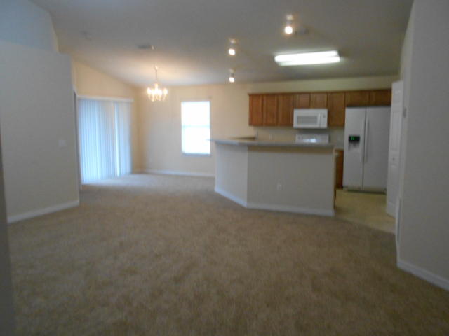 REDSTONE ESTATES - Residential Lease