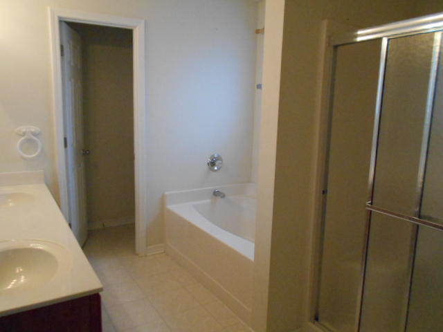 REDSTONE ESTATES - Residential Lease