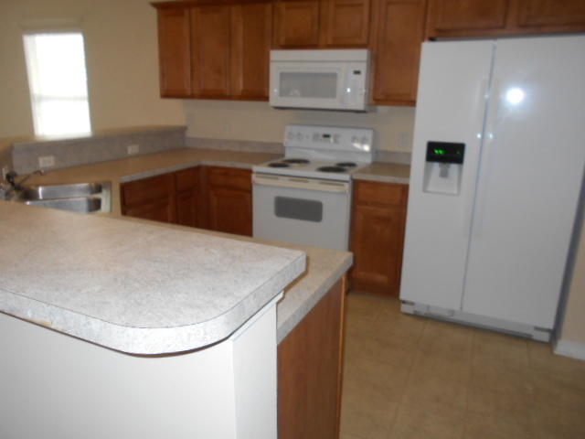REDSTONE ESTATES - Residential Lease