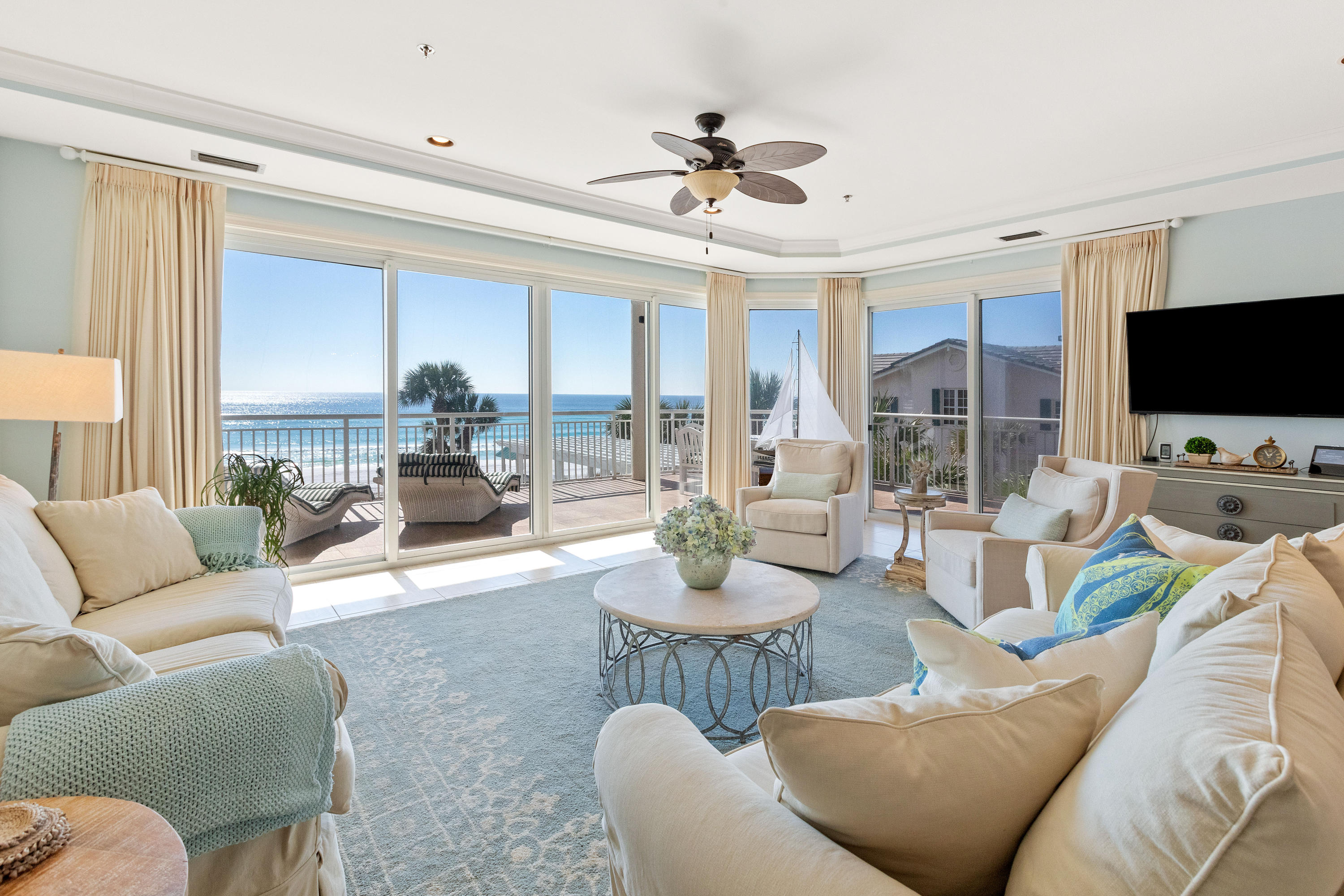 HIDDEN DUNES GRAND VILLAS - Residential