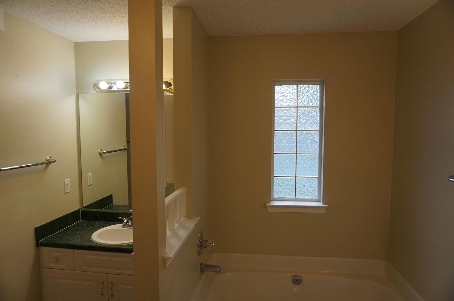 ANTIOCH ESTATES S/D - Residential Lease