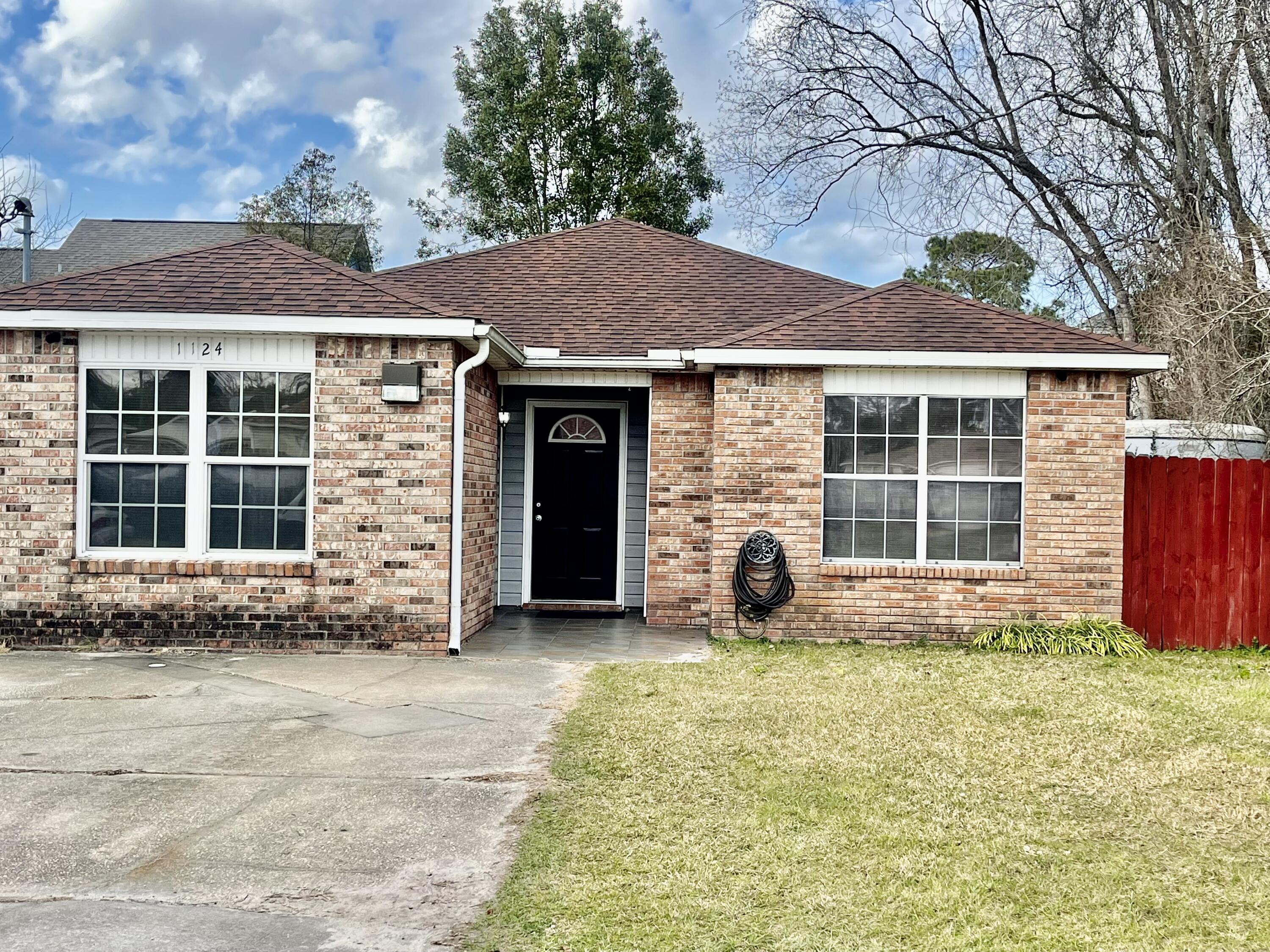 Look no more.. we're centrally located to both Hurlburt Field and Eglin AFB with easy access to everything Fort Walton Beach has to offer. Great floor plan needs TLC with 4 bedrooms and 3 full baths remodeled in 2010 with an added master suite and master bedroom all plans are available to view. Roof is 2015, water heater is a 3 ton installed in 2010. No HOA and more pictures soon.