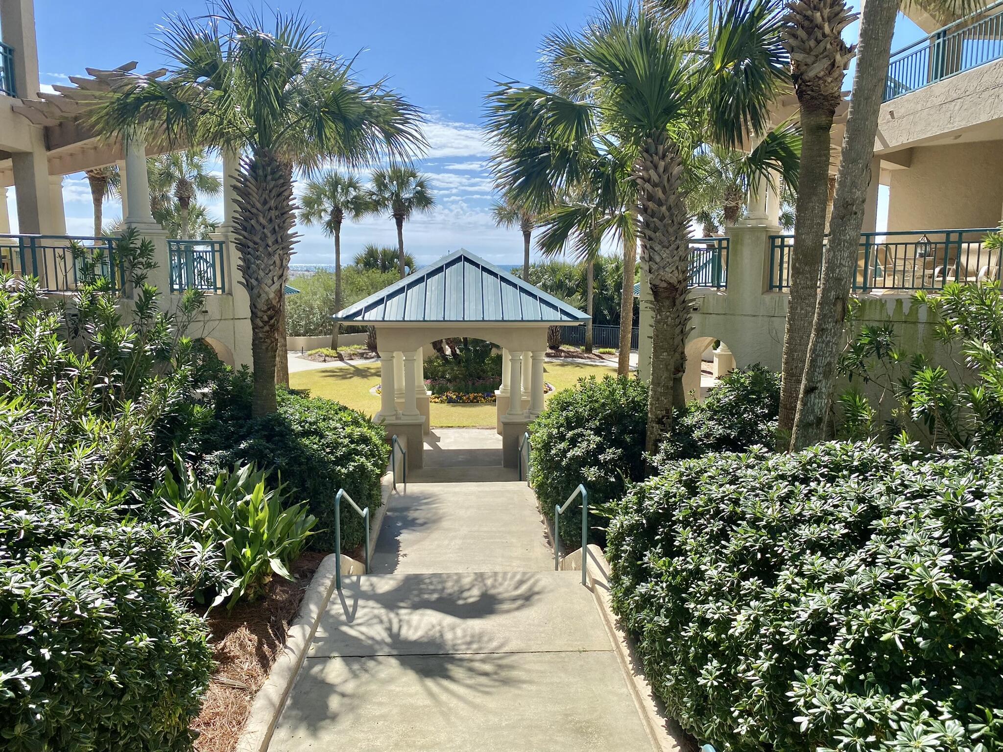 SOUTHWINDS AT SANDESTIN - Residential
