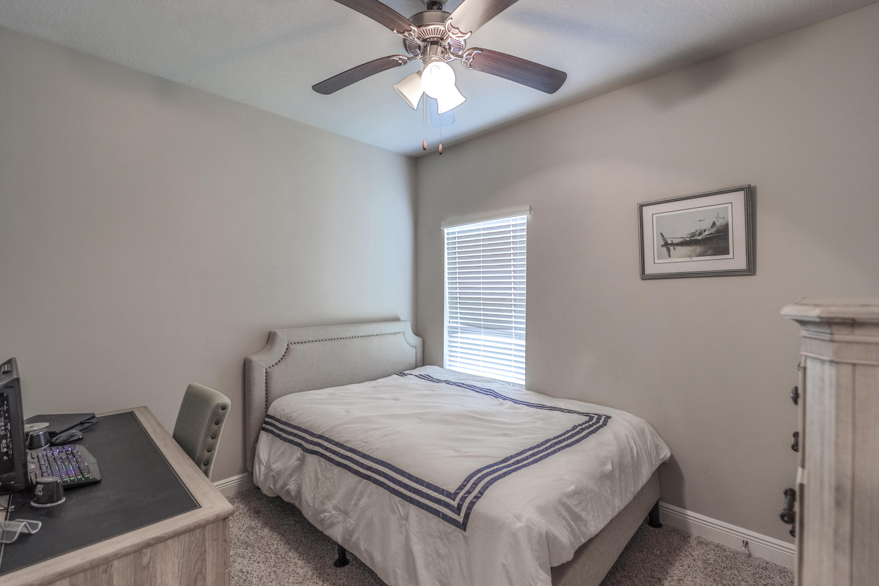 MOONRAKER SHORES - Residential Lease