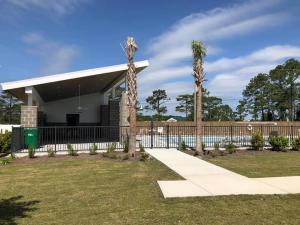 MOONRAKER SHORES - Residential Lease