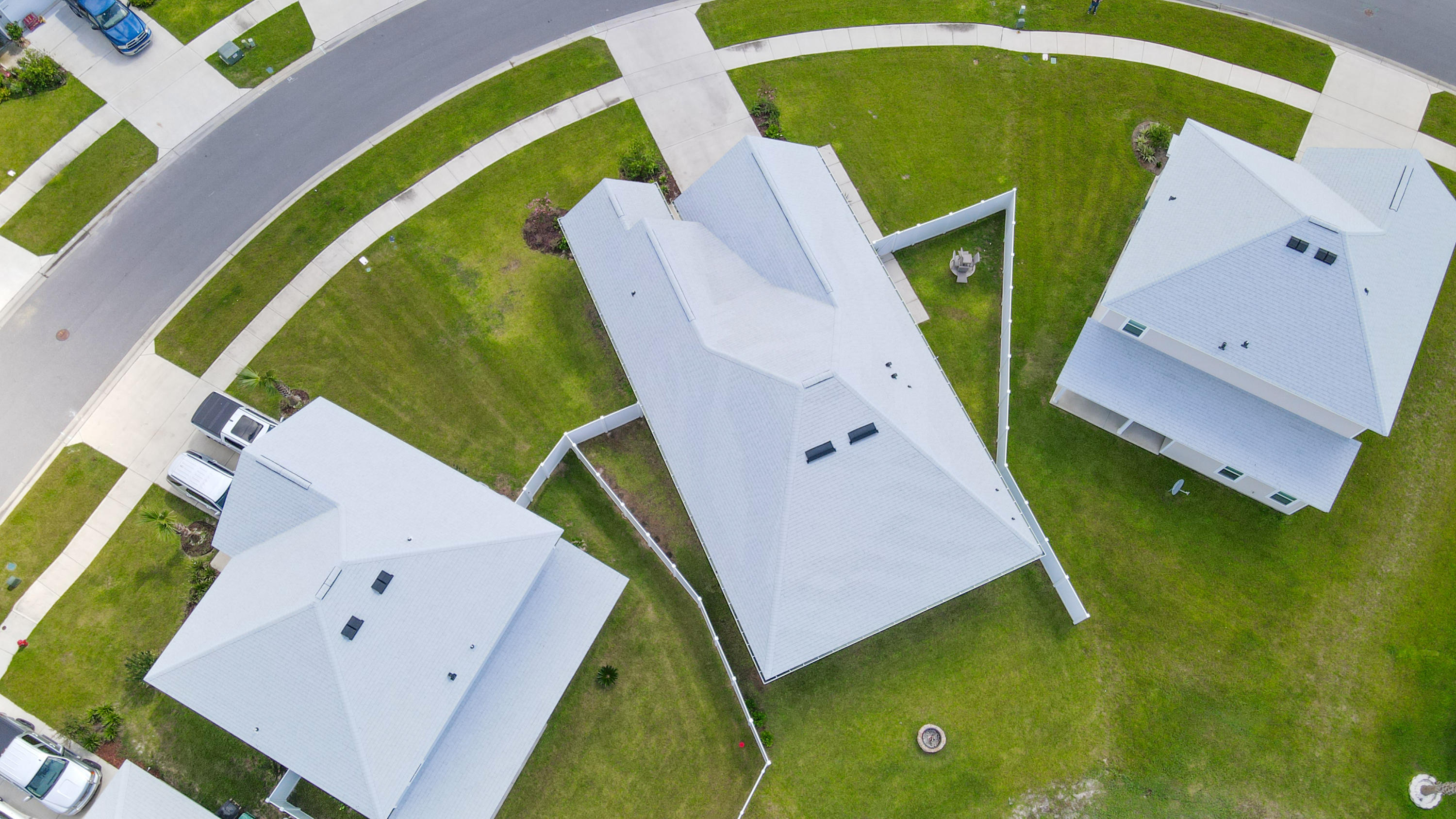 MOONRAKER SHORES - Residential Lease