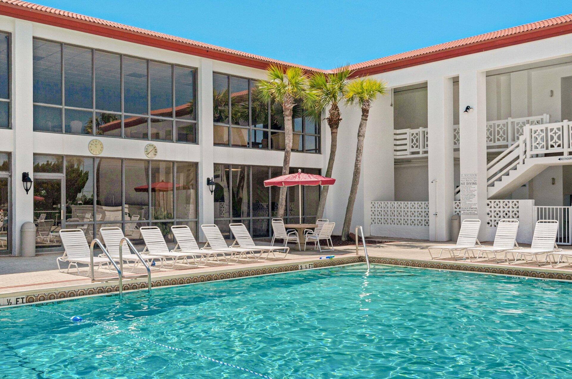 EL MATADOR CONDO - Residential