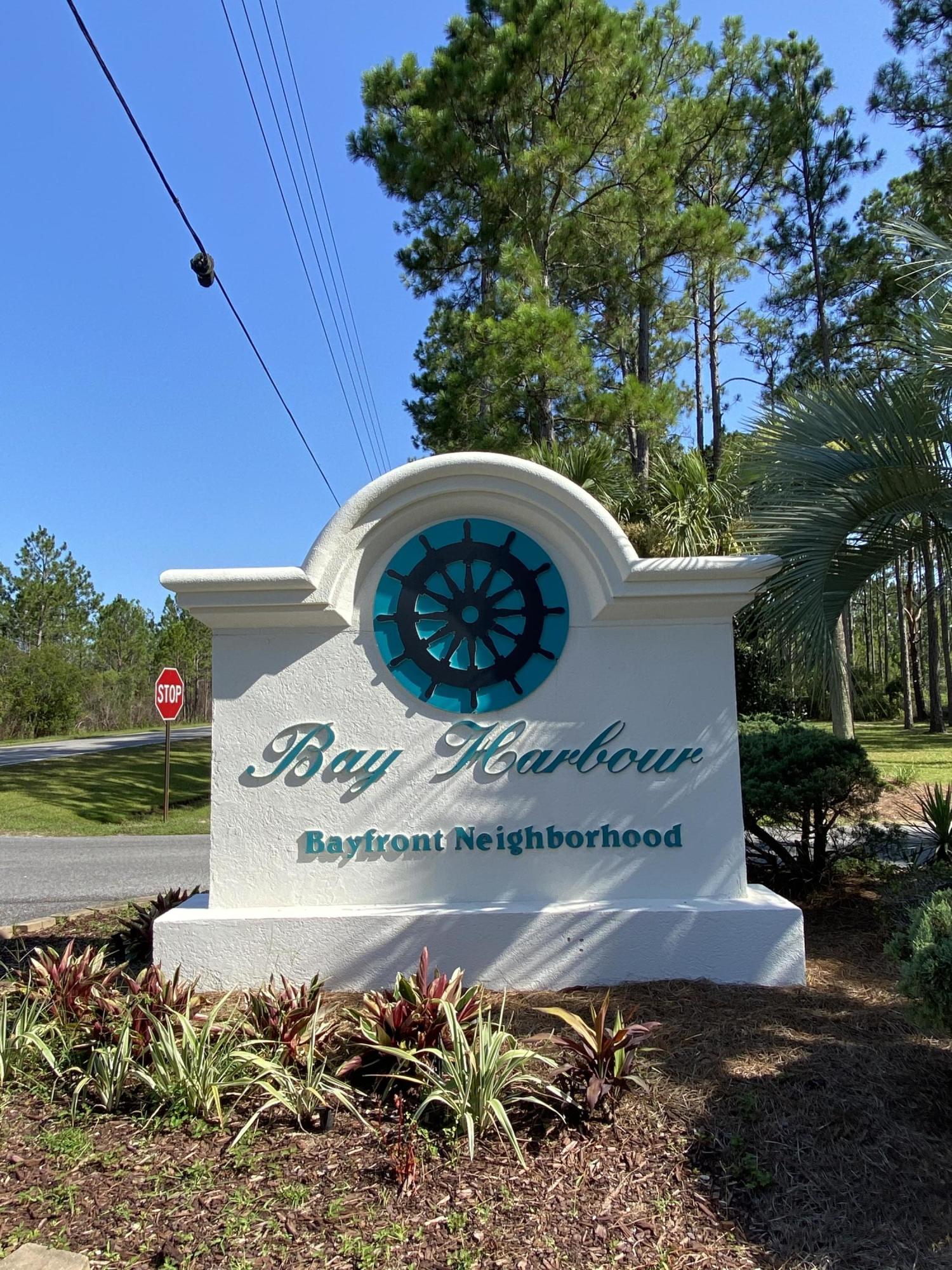 BAY HARBOUR - Land