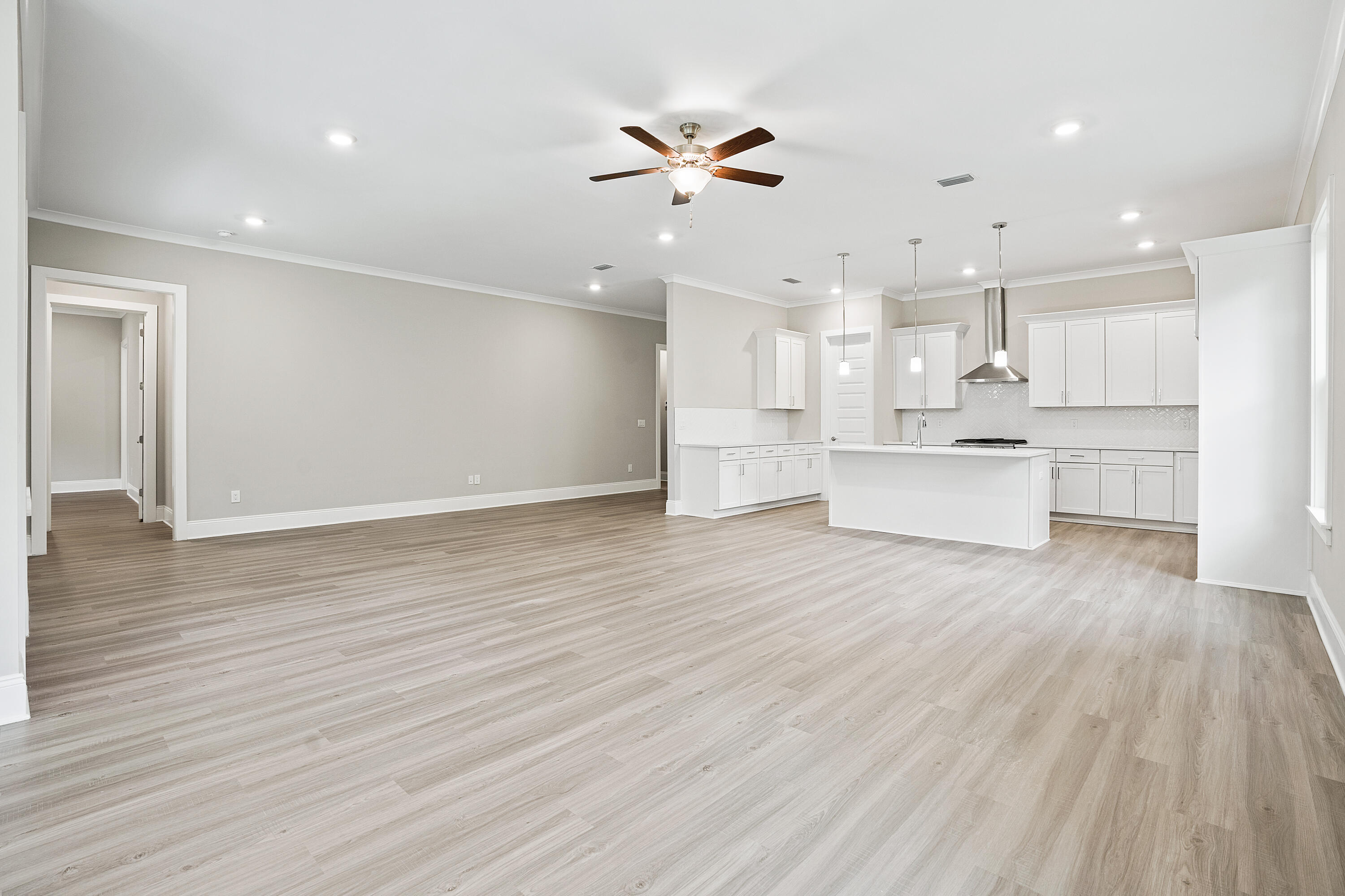 MAGNOLIA BAY ESTATES - Residential