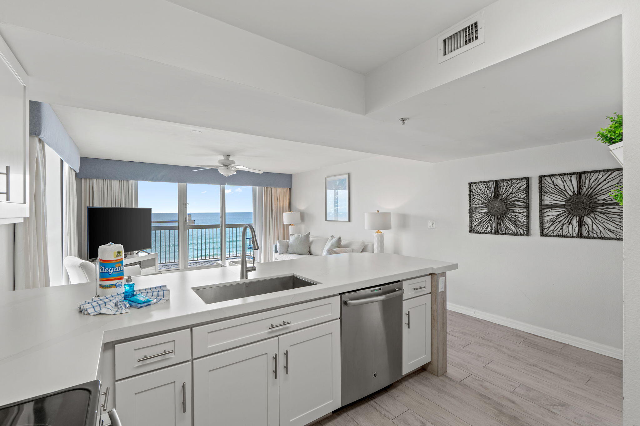Pelican Beach Resort - Residential