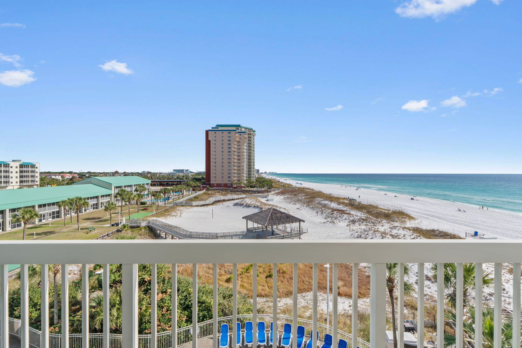 Pelican Beach Resort - Residential