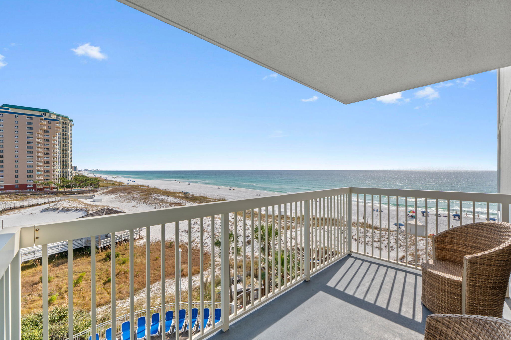 Pelican Beach Resort - Residential