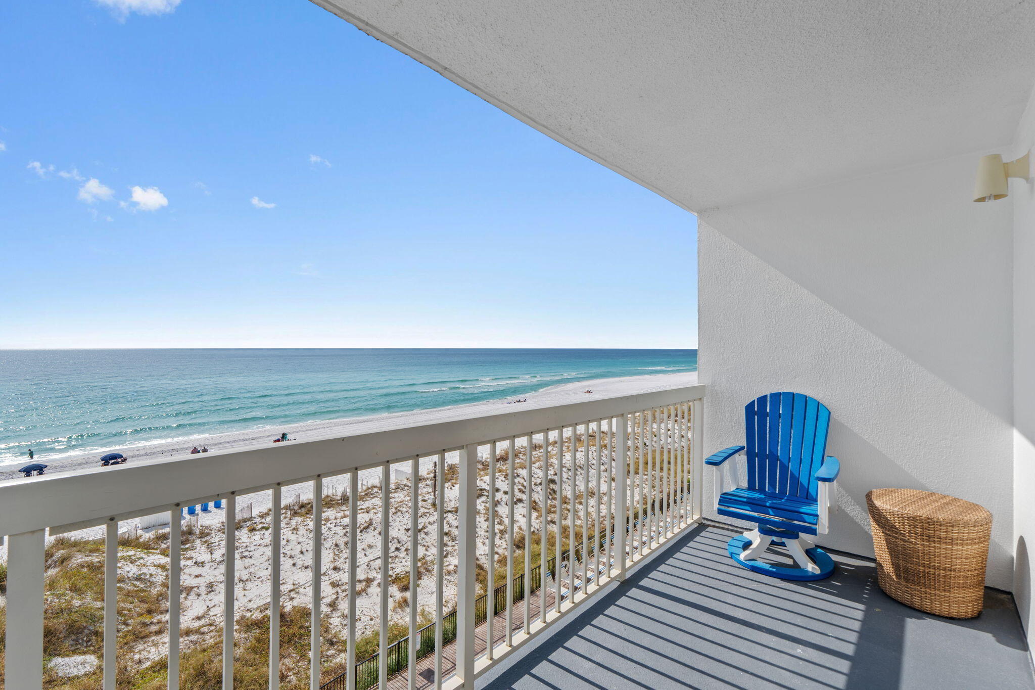 Pelican Beach Resort - Residential