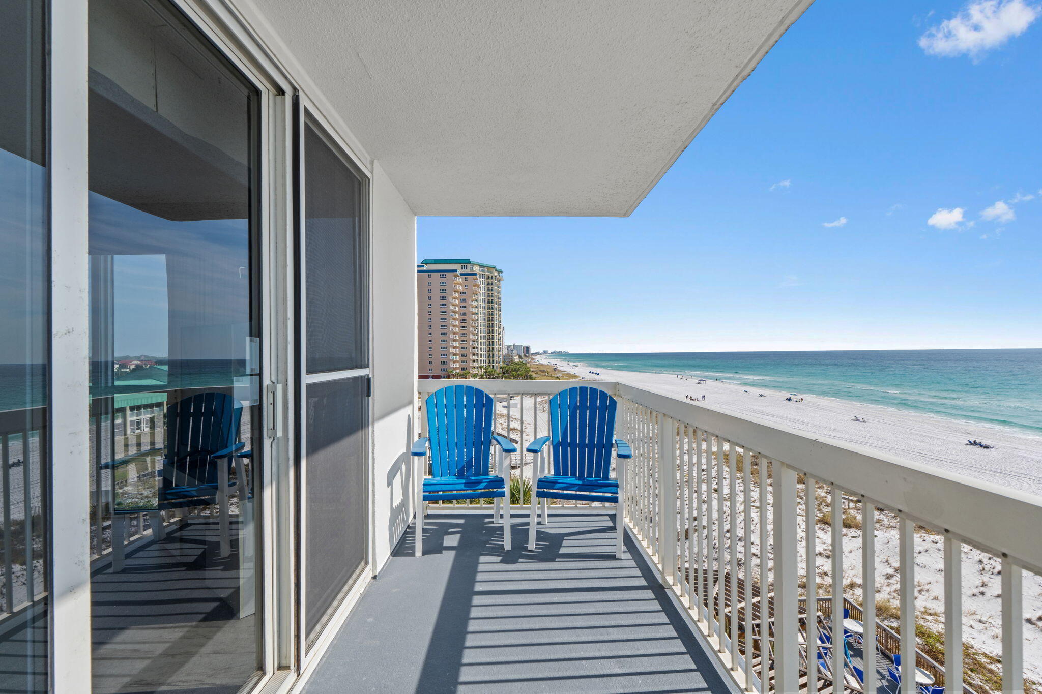 Pelican Beach Resort - Residential