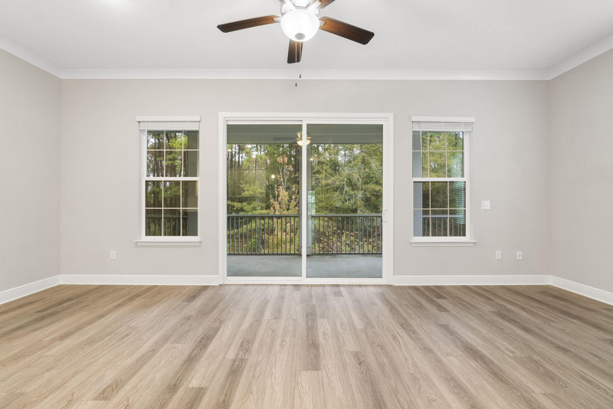 KARA LAKE TOWNHOMES - Residential Lease