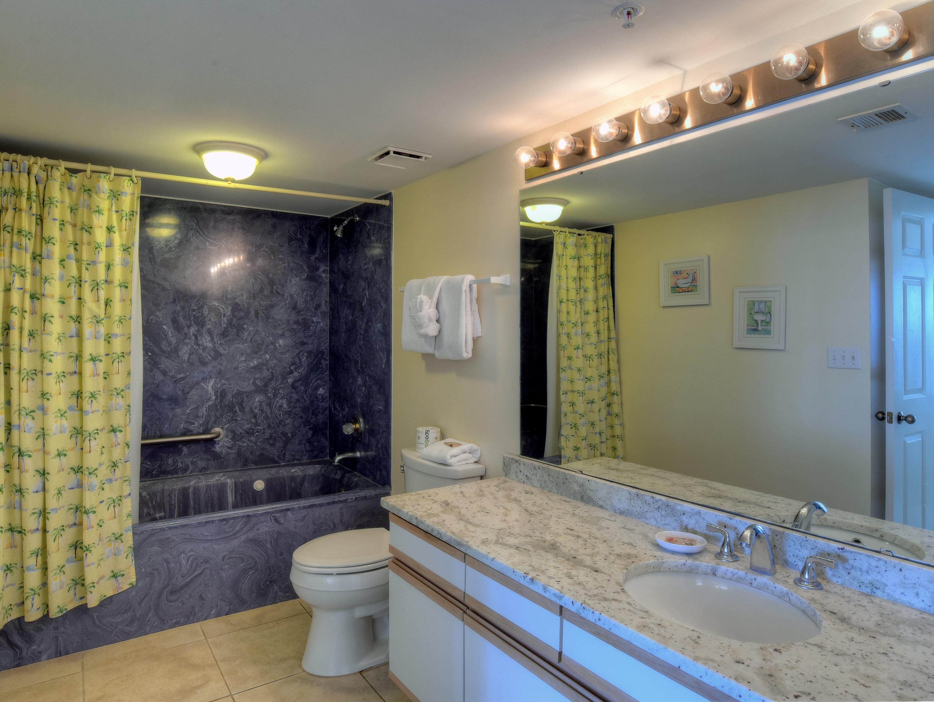 DESTIN GULFGATE CONDO - Residential