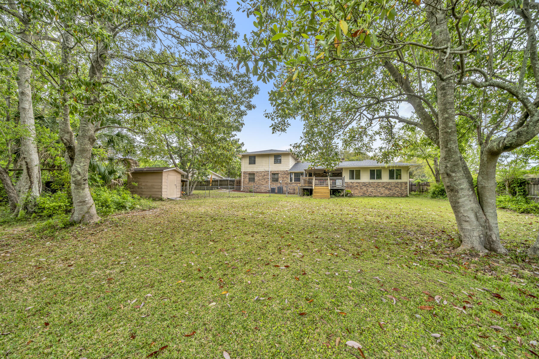 OVERBROOK - Residential