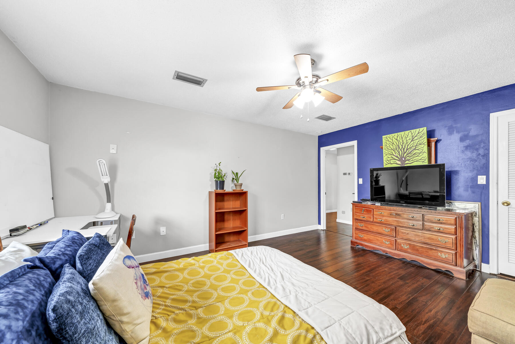 OVERBROOK - Residential
