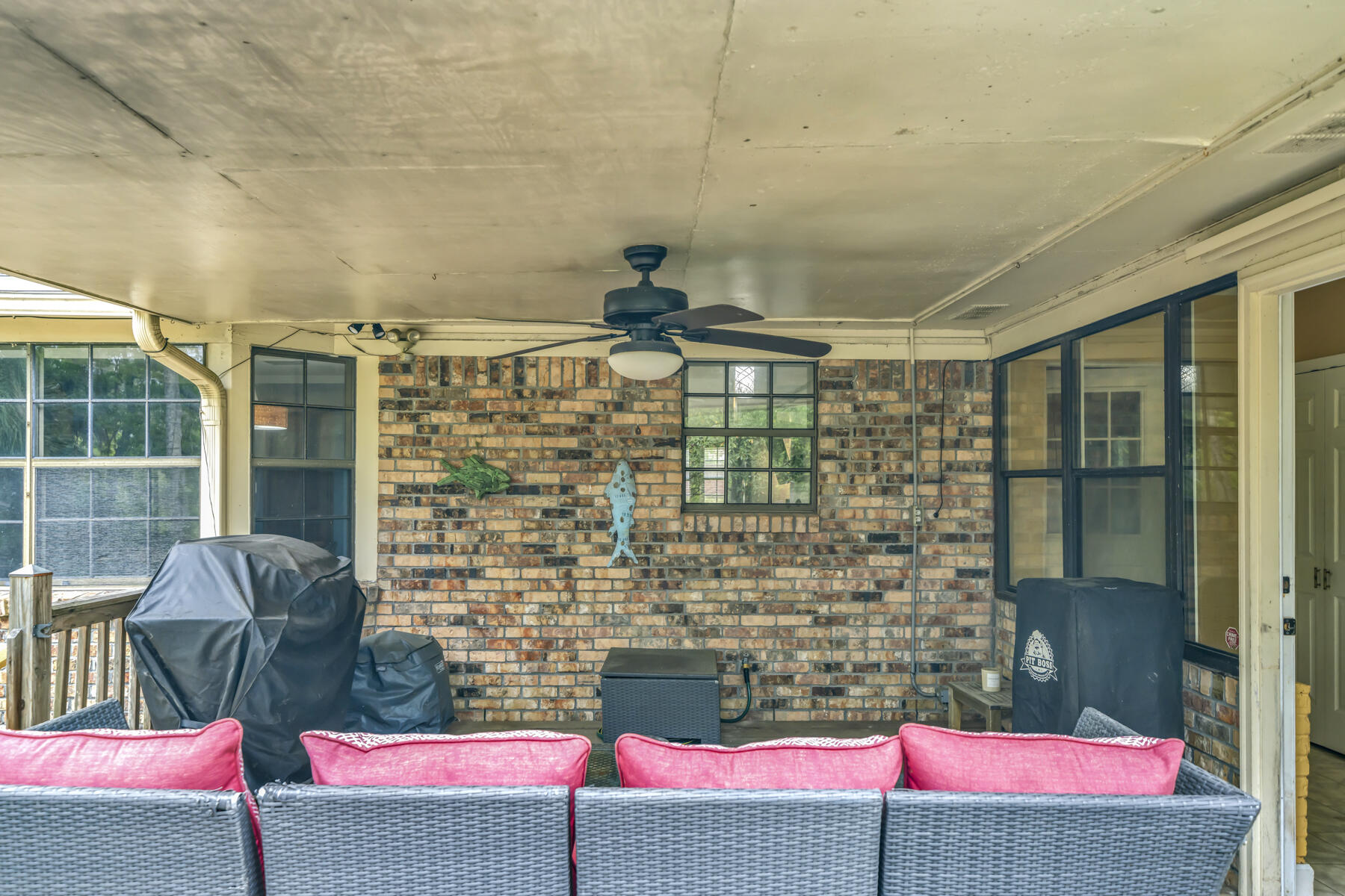 OVERBROOK - Residential