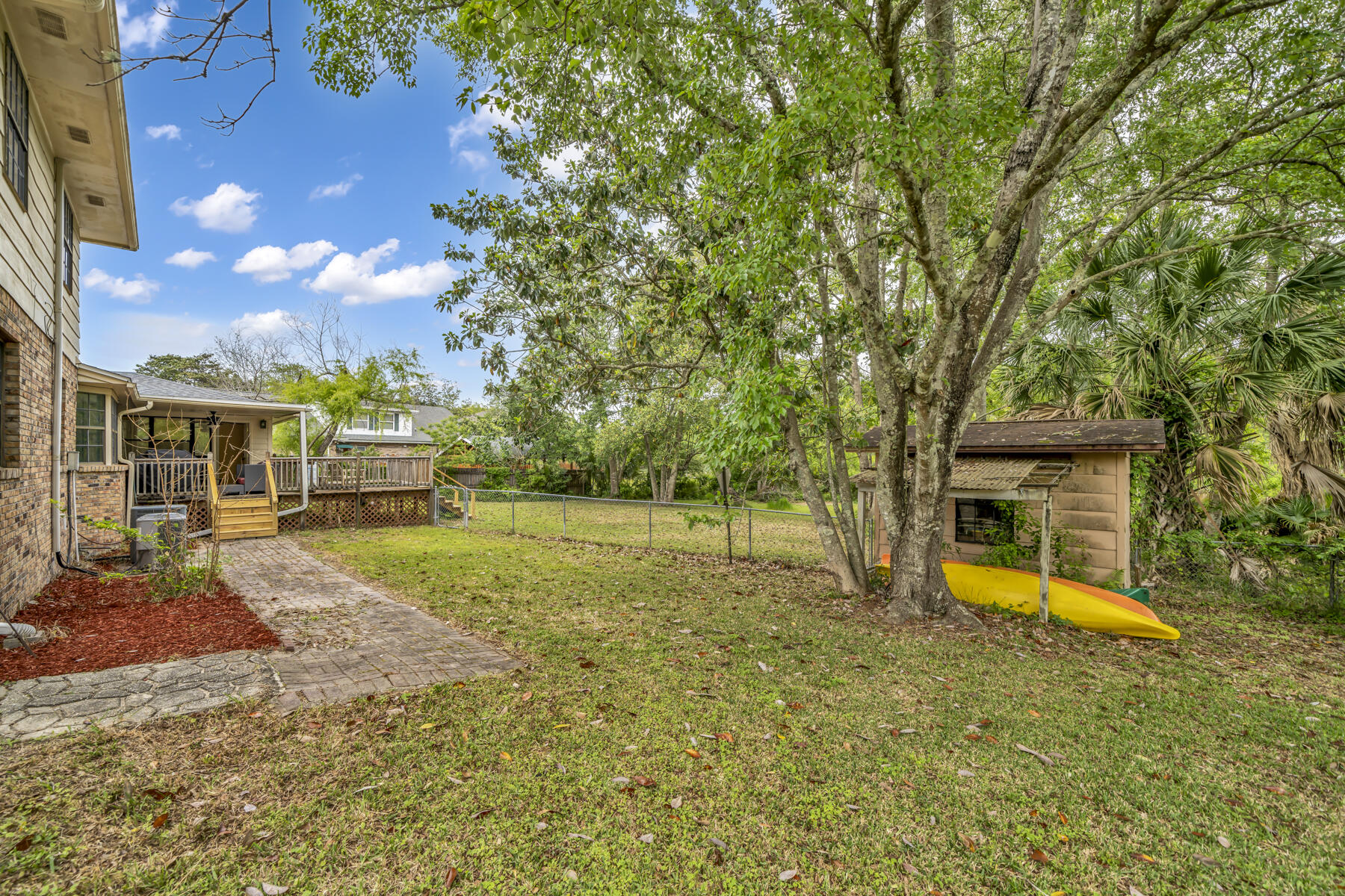 OVERBROOK - Residential
