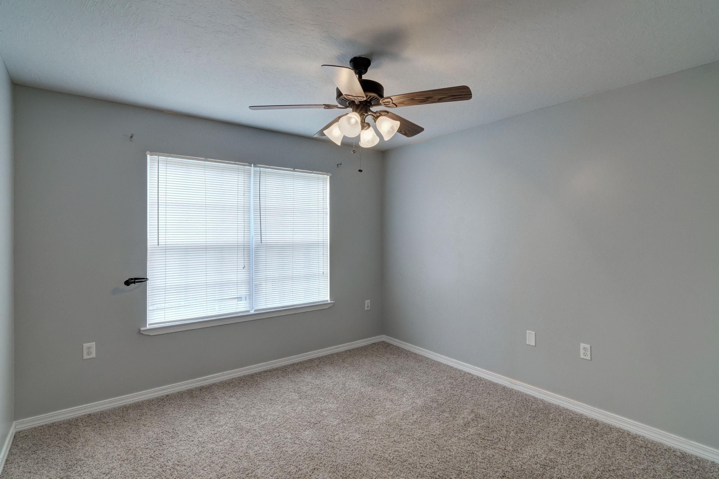SEASHORE VILLAGE T/H - Residential