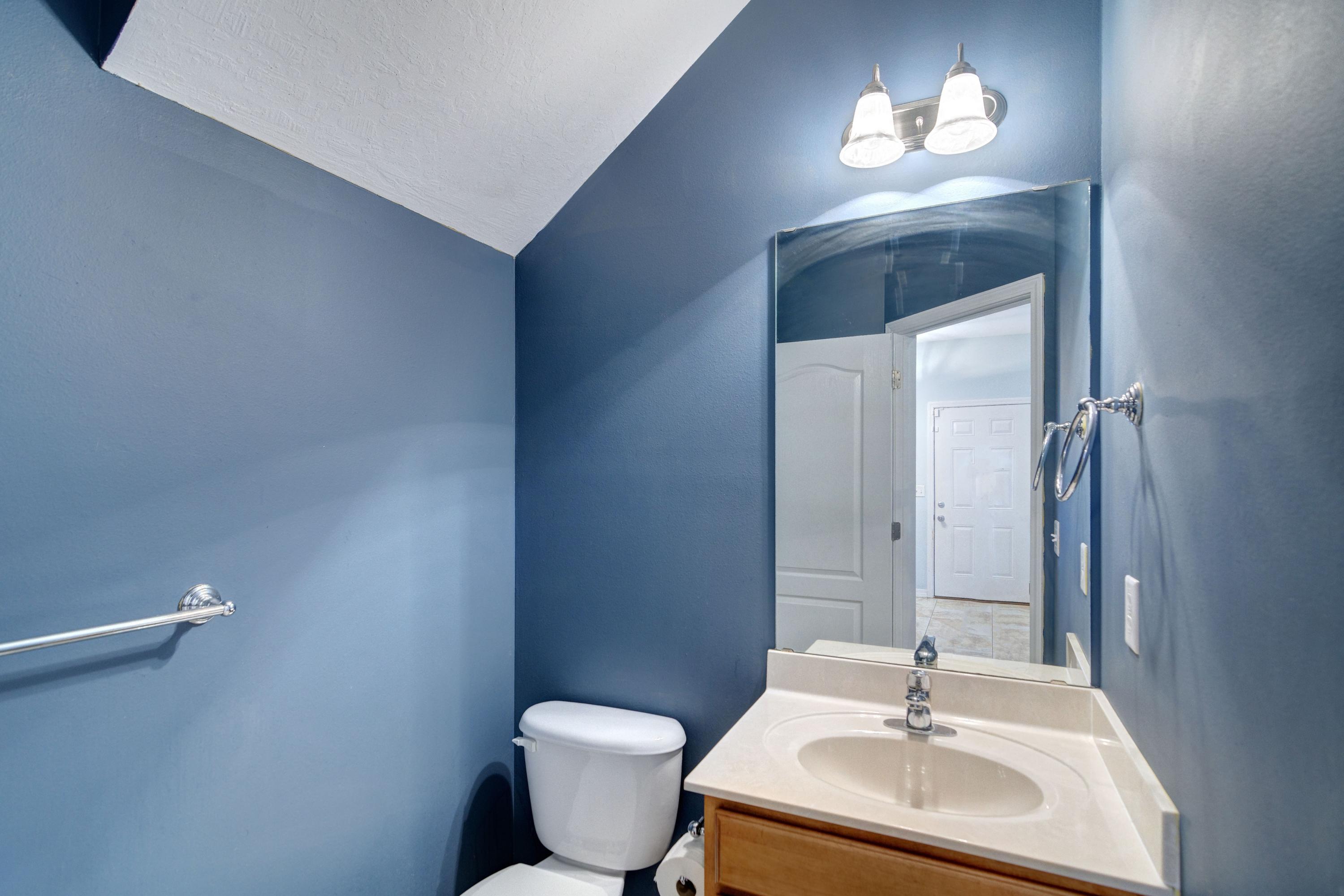 SEASHORE VILLAGE T/H - Residential
