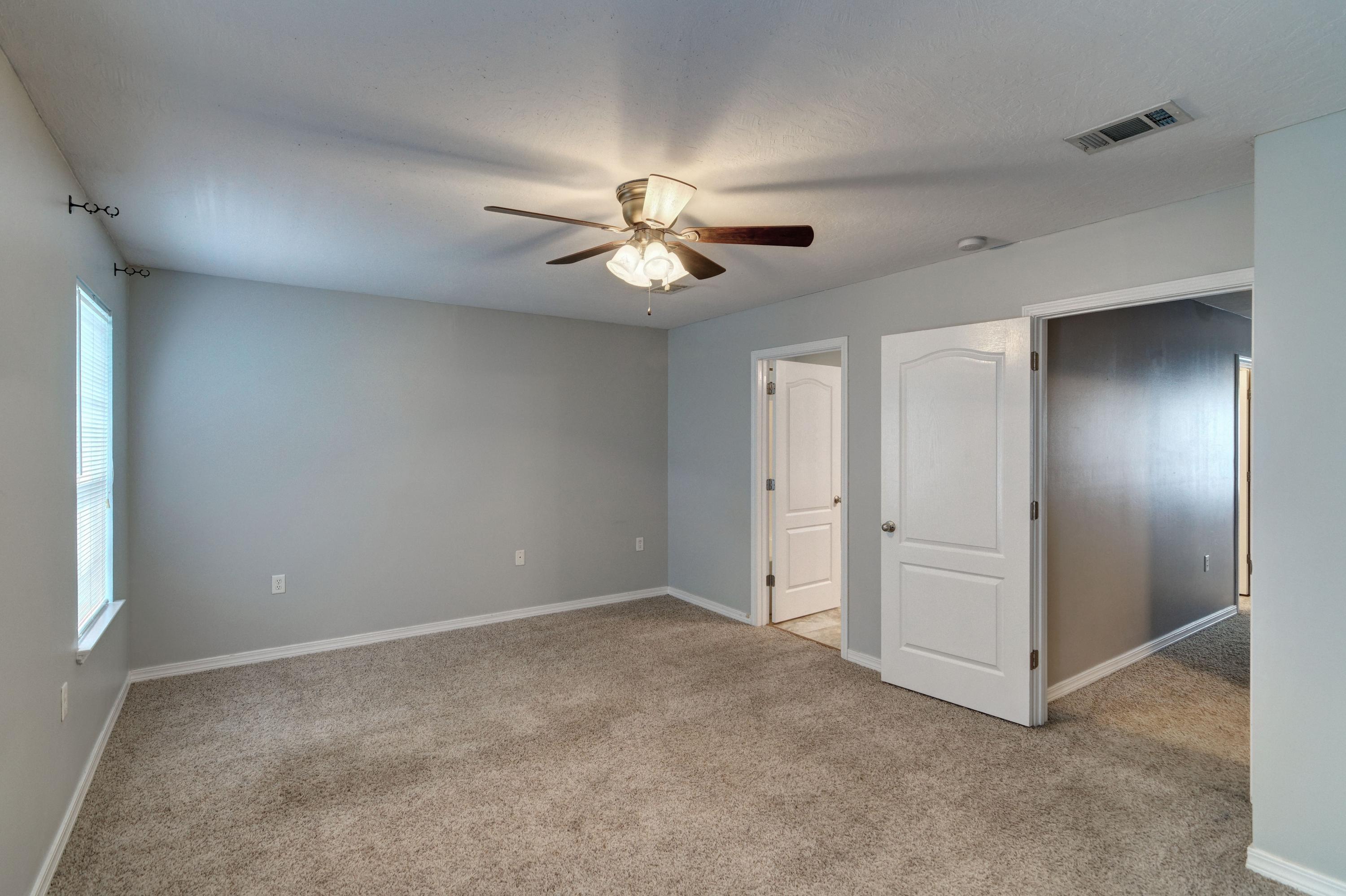 SEASHORE VILLAGE T/H - Residential