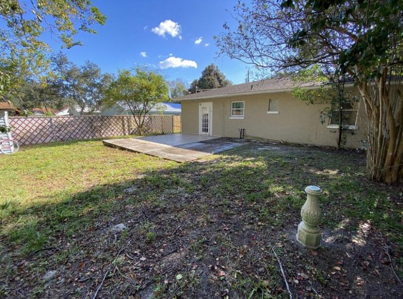 EL CENTRO BEACH - Residential Lease