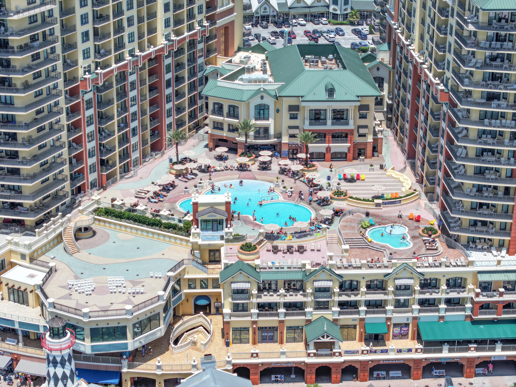 EMERALD GRANDE - Residential