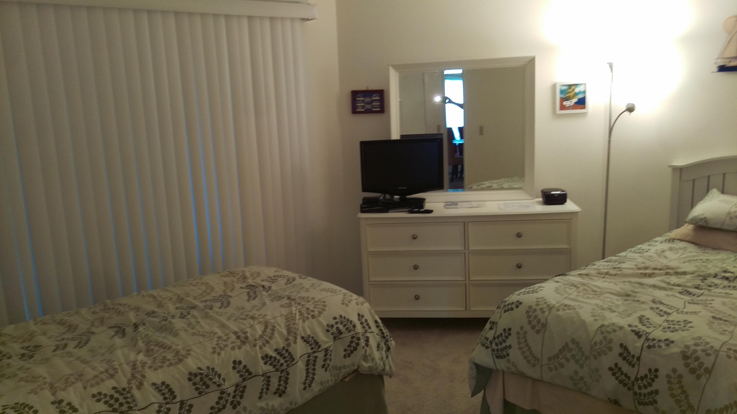 GARDEN OAKS CONDO - Residential Lease