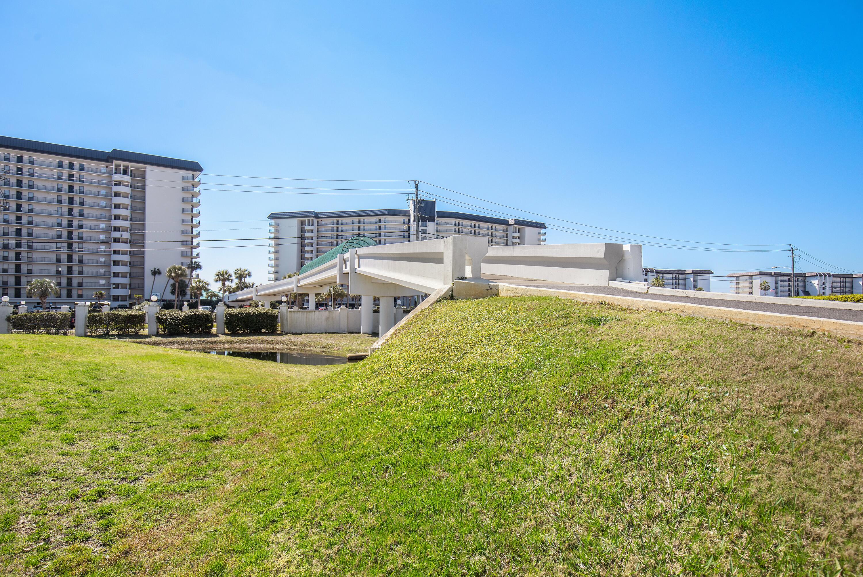Edgewater Golf - Residential