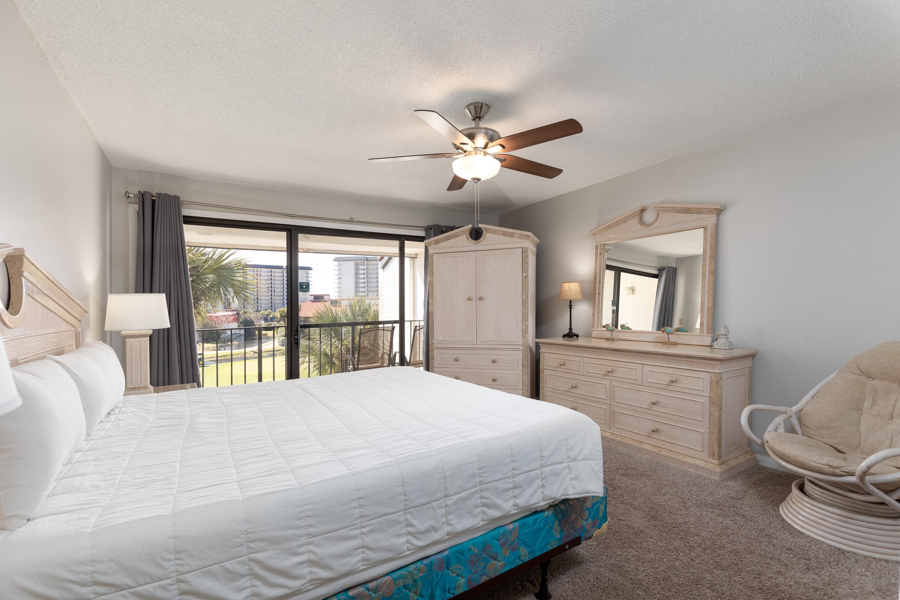 Edgewater Golf - Residential