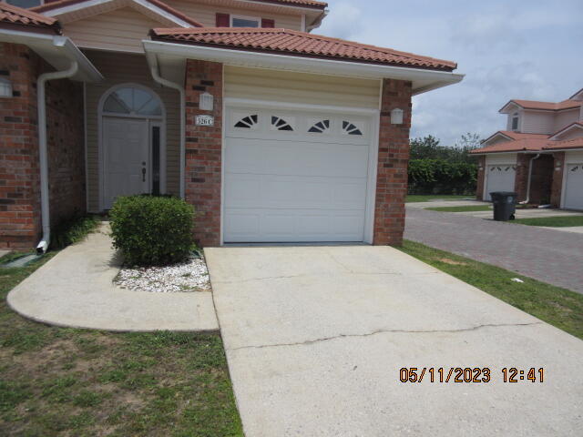 JEAN LEA T/H - Residential Lease
