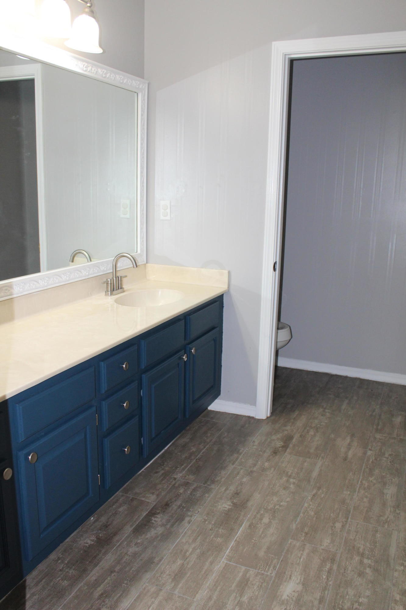 HUNTER WOODS - Residential Lease
