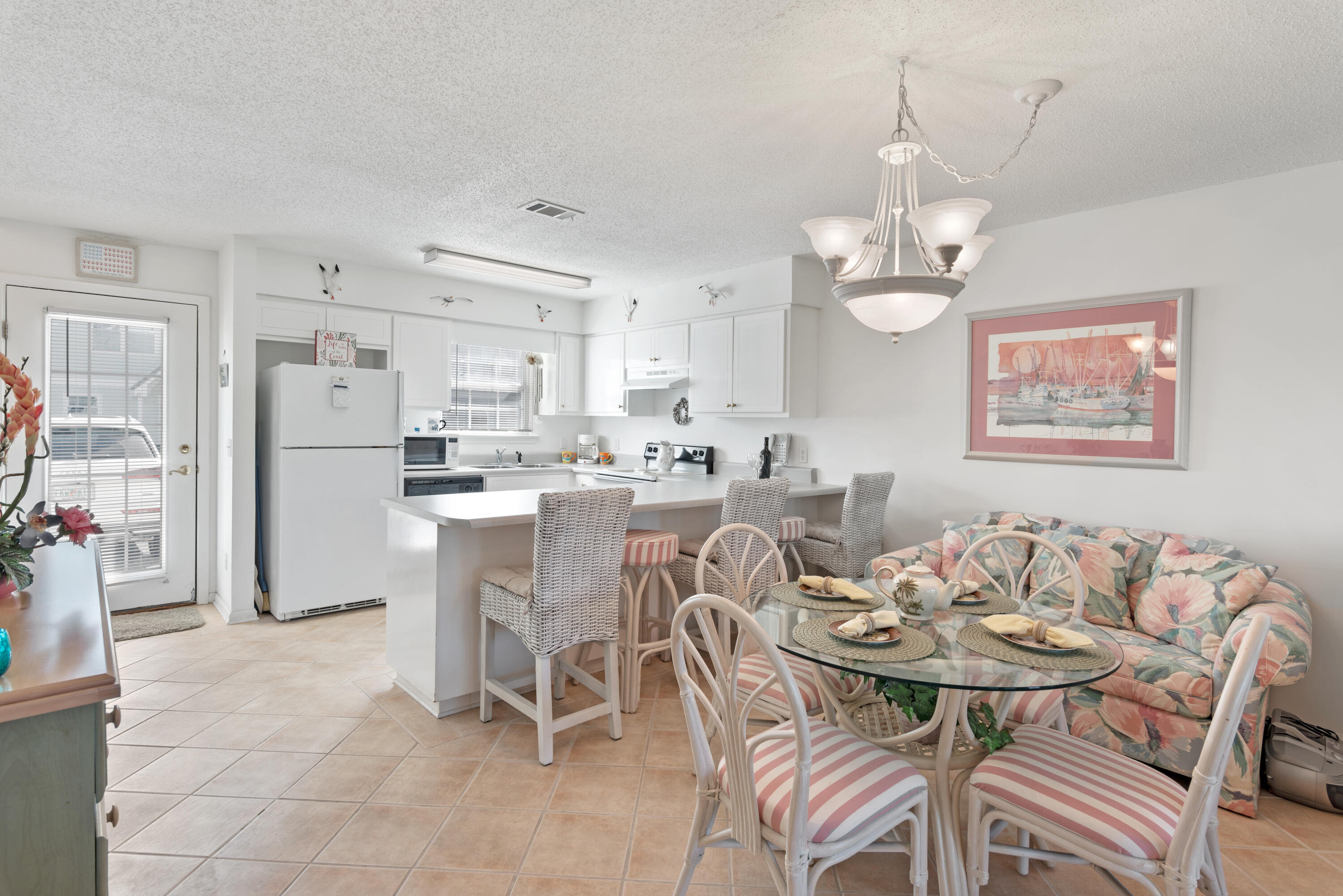 SUMMERLAKE T/H - Residential