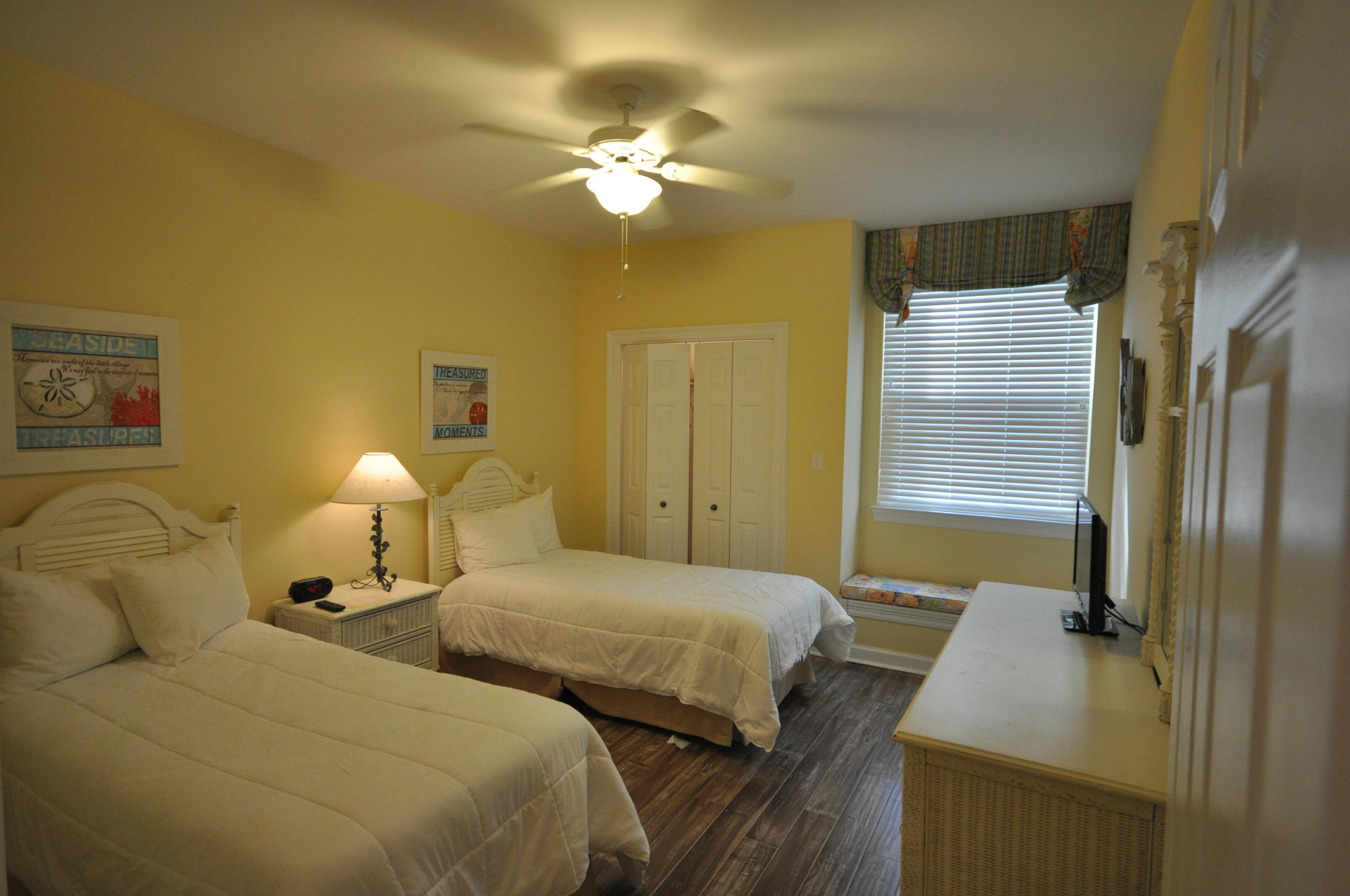 TURNBERRY VILLAS CONDO - Residential Lease