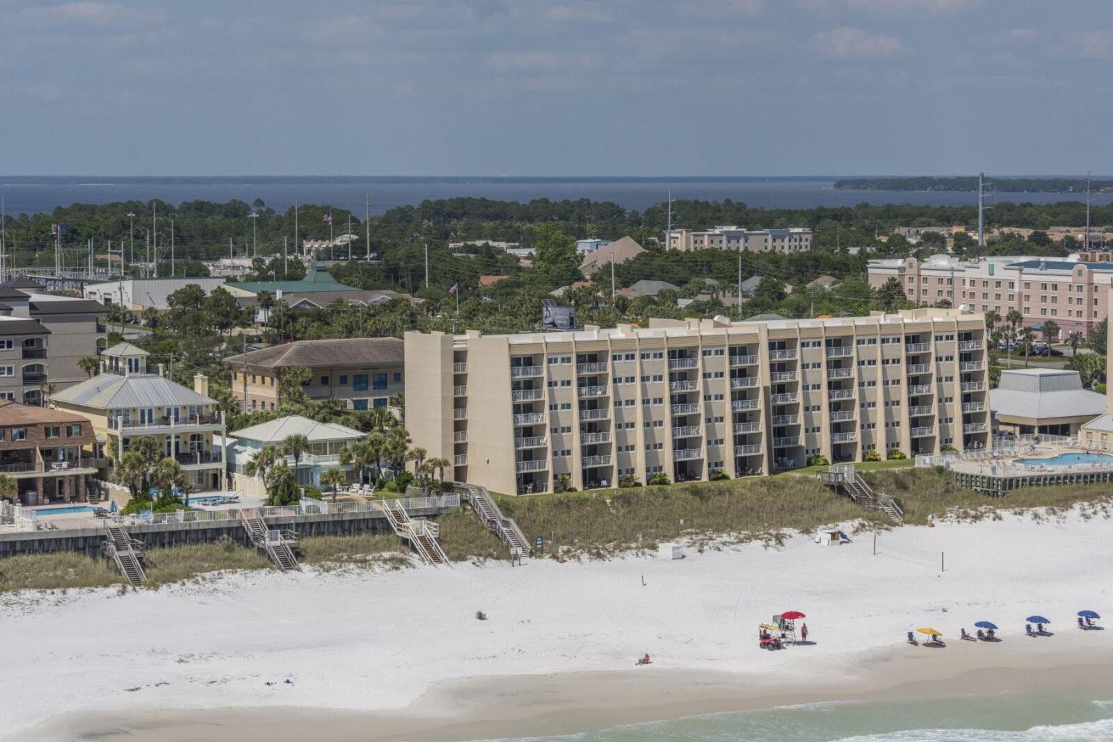 BEACH HOUSE CONDO PH 1 - Residential