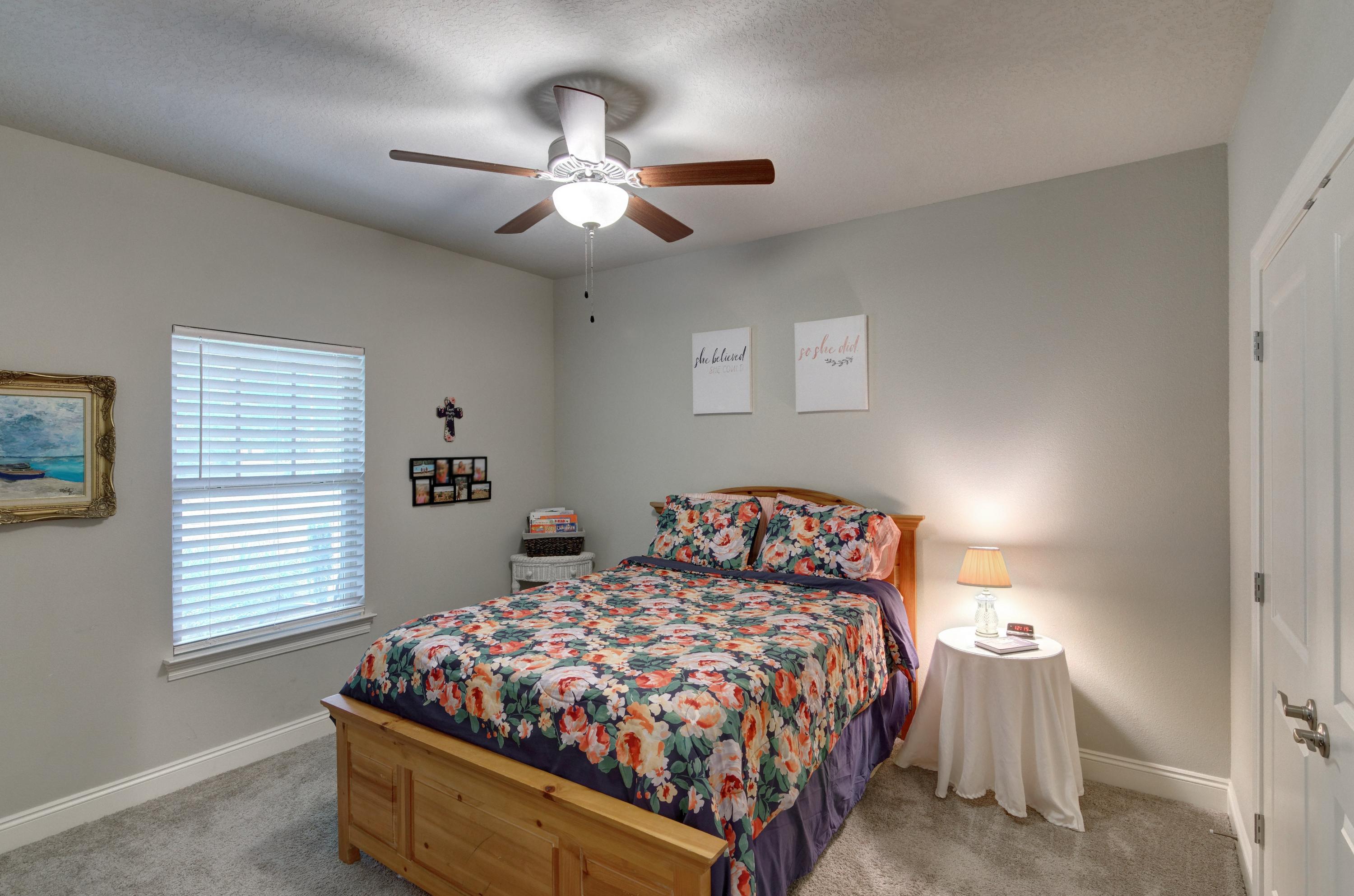 NAVARRE S/D 2ND ADDN - Residential