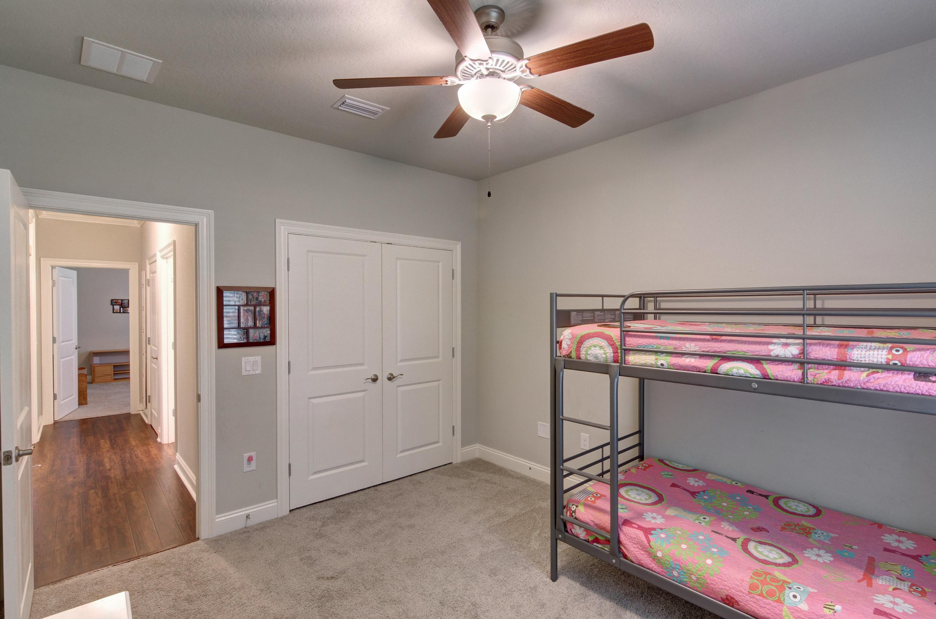 NAVARRE S/D 2ND ADDN - Residential