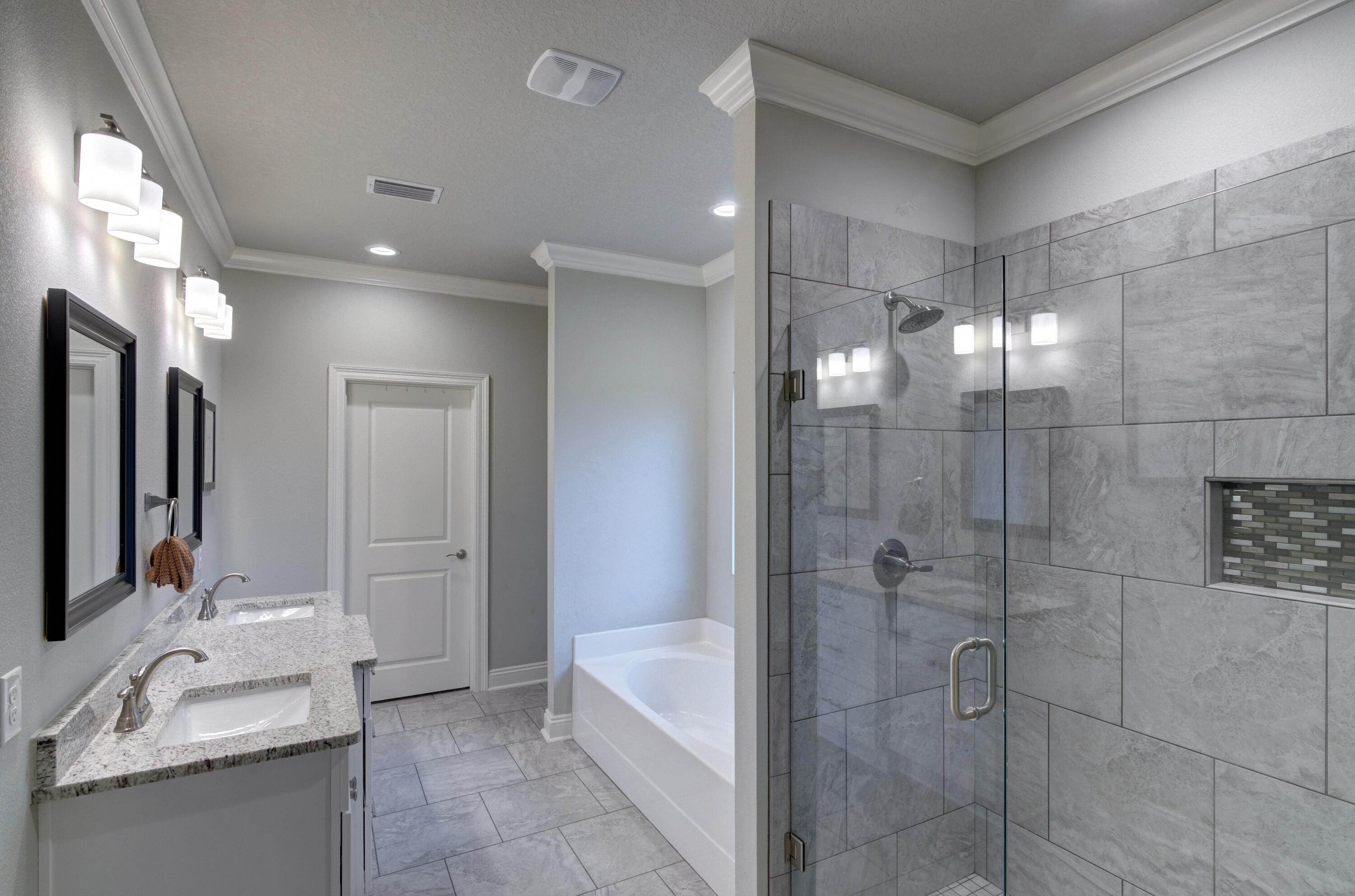 NAVARRE S/D 2ND ADDN - Residential