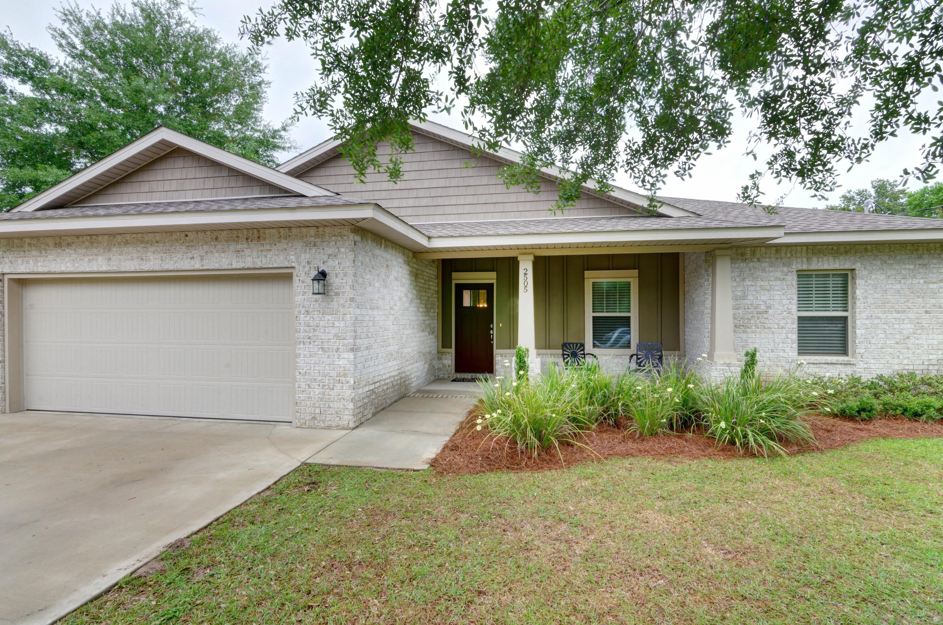 NAVARRE S/D 2ND ADDN - Residential