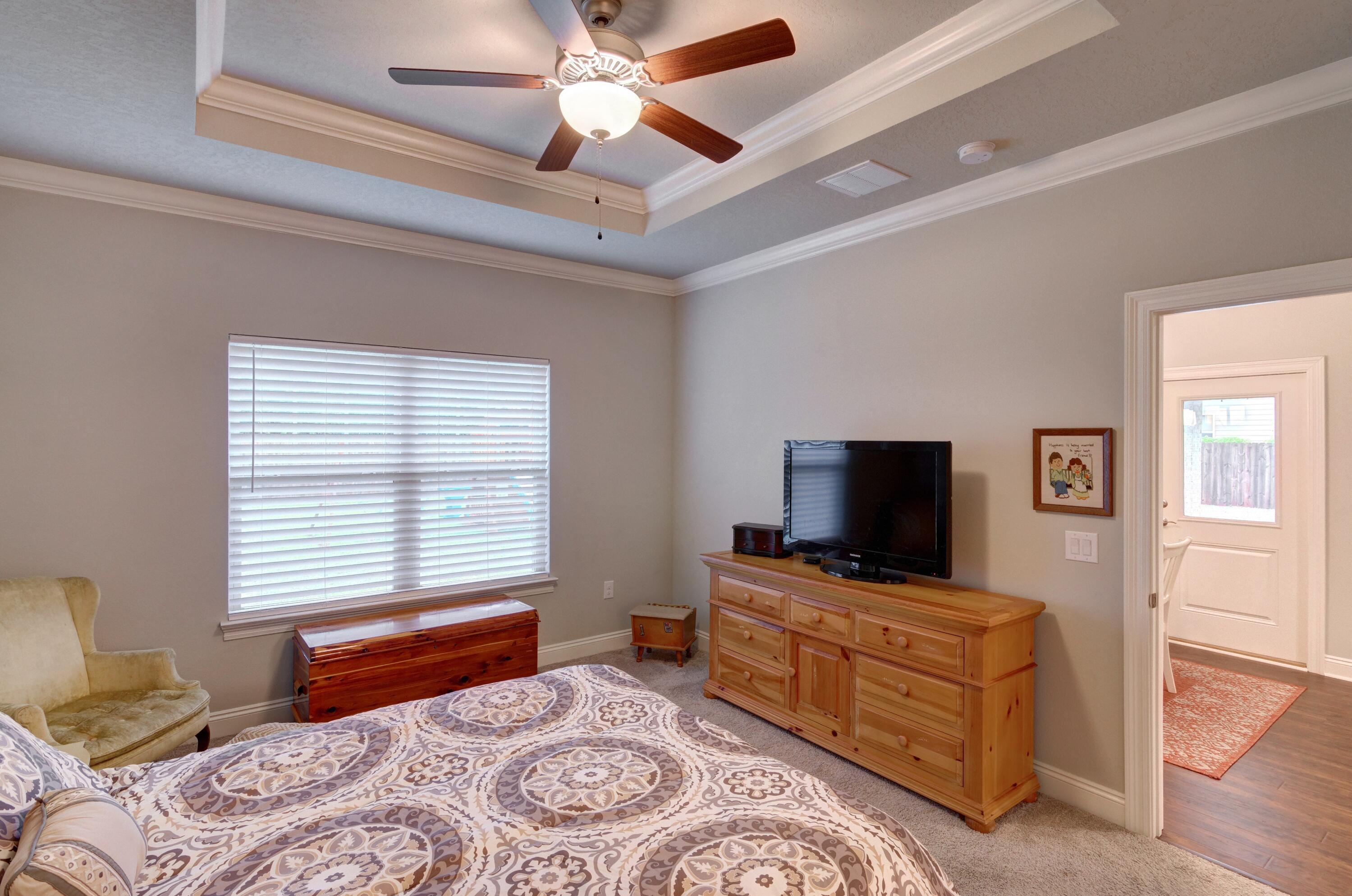 NAVARRE S/D 2ND ADDN - Residential