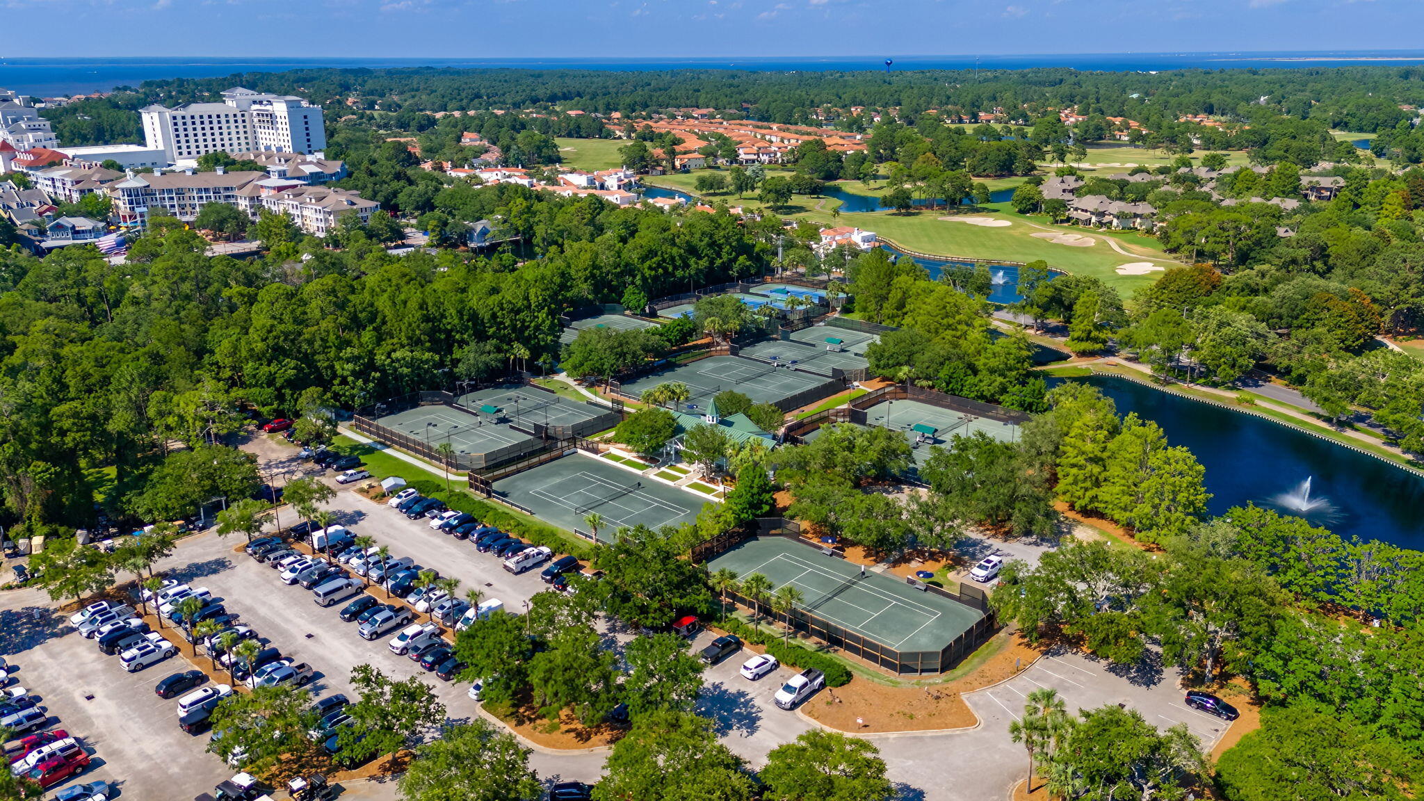 NORTHSHORE - Residential
