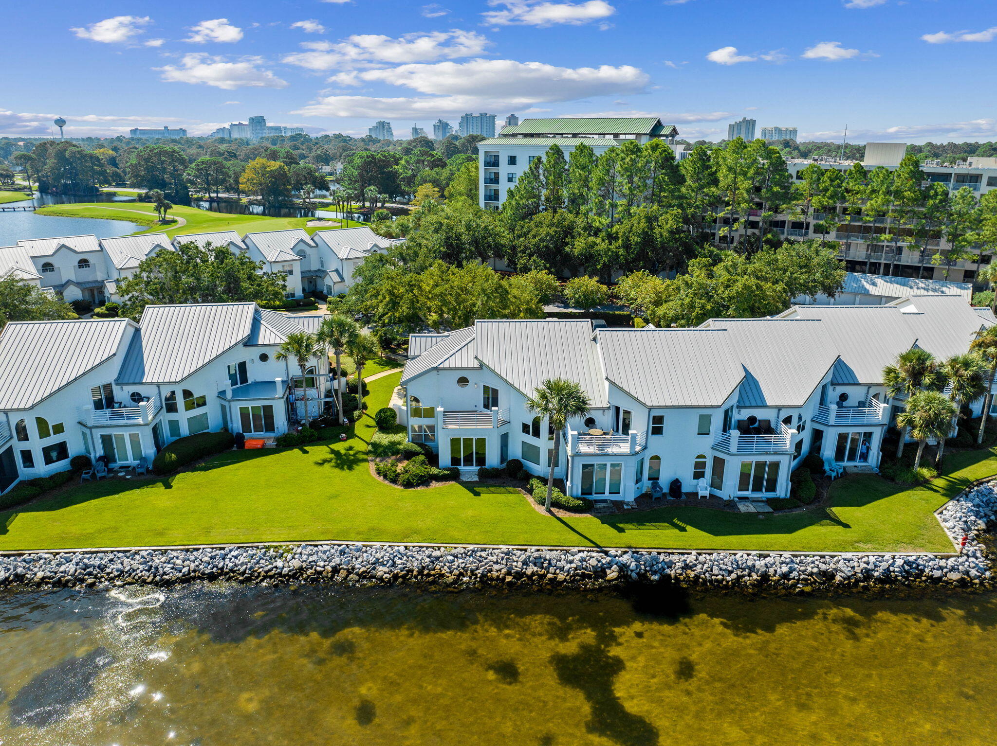 NORTHSHORE - Residential