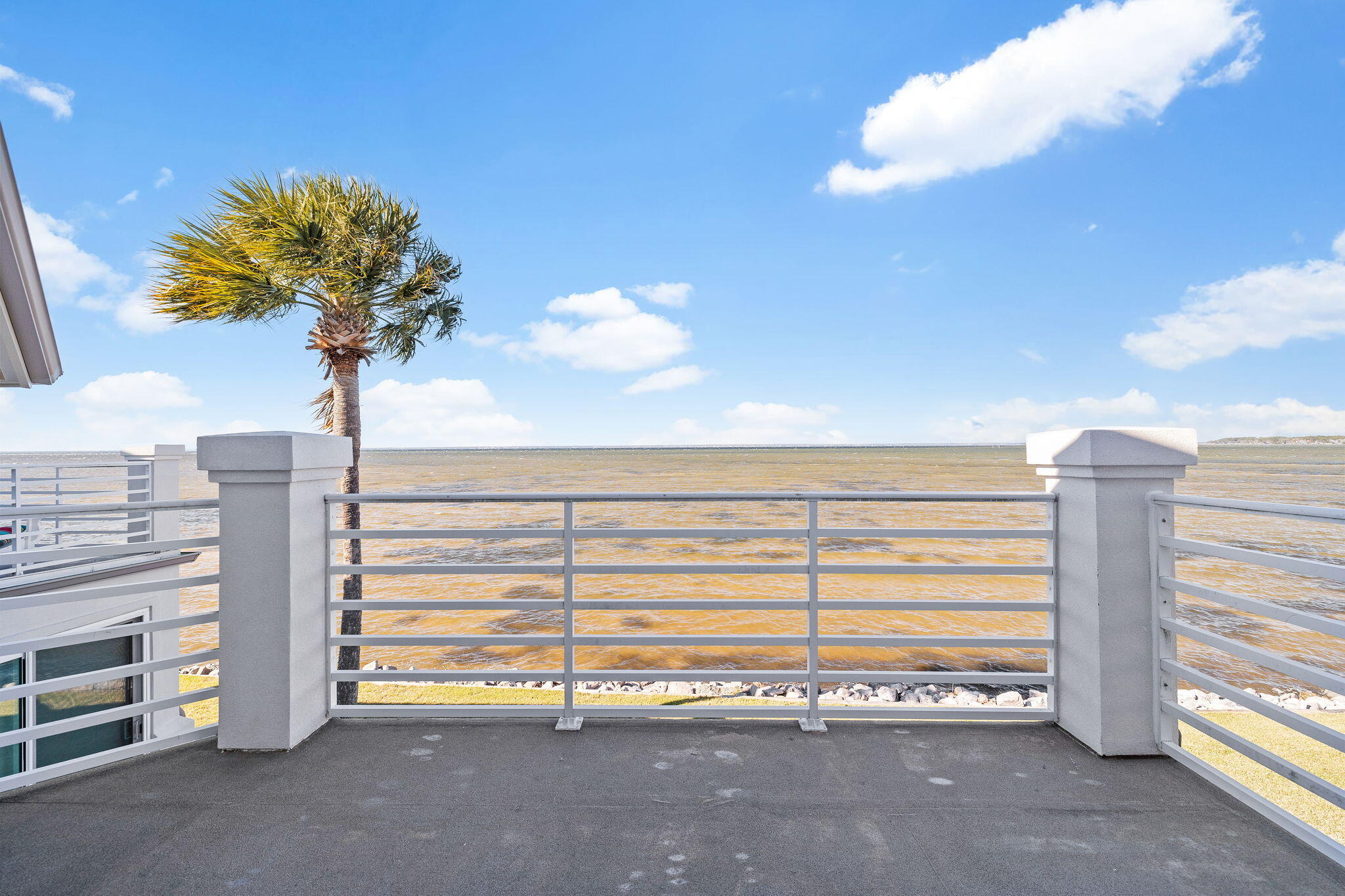 NORTHSHORE - Residential