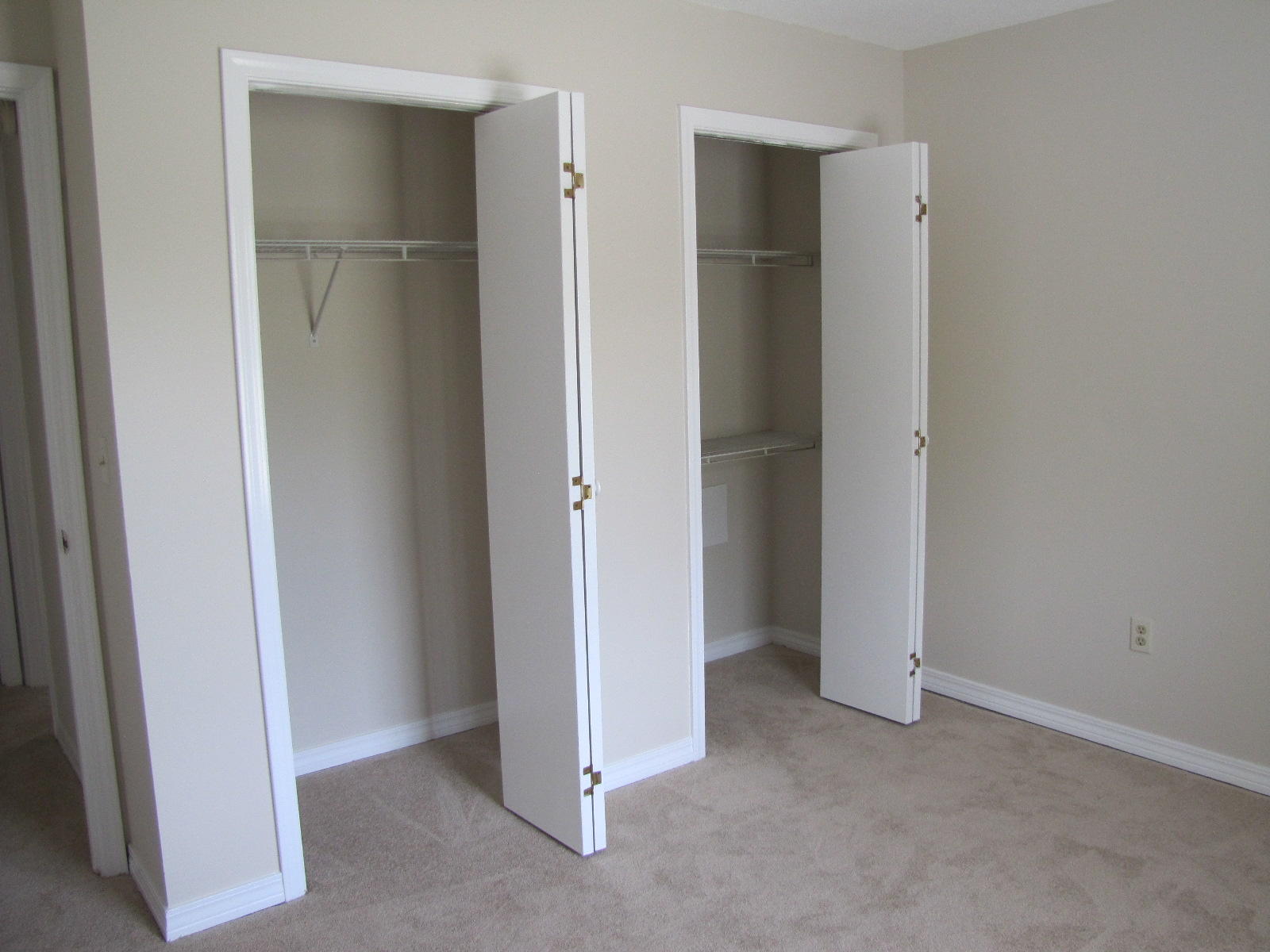 SPRING LAKE #2 - Residential Lease